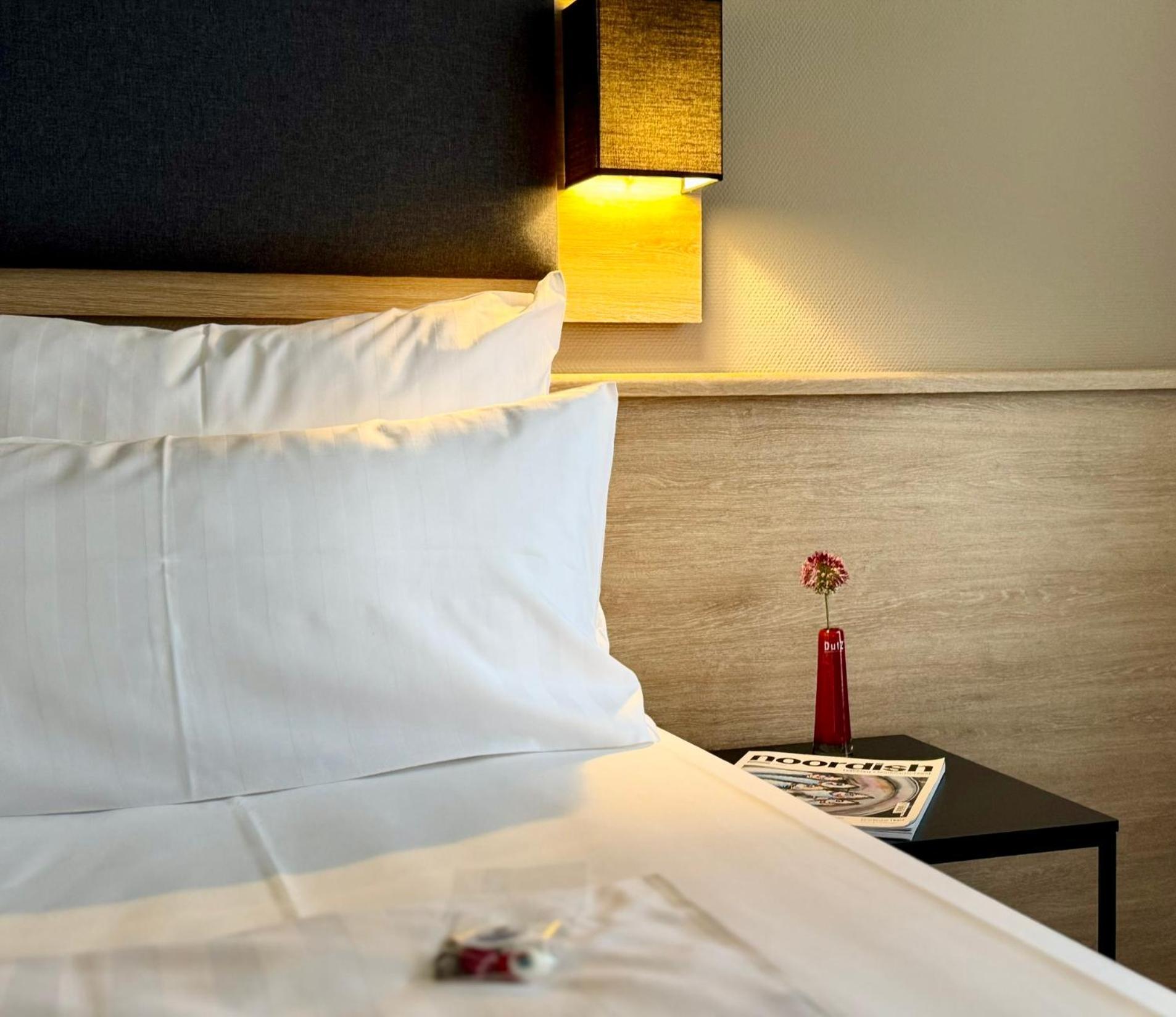 Double Room,1742796166:JPEG